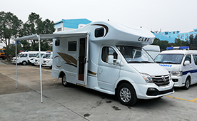凯发k8体育APP官方网站下载房車-上汽大通C型房車自動擋左置縱向雙人床